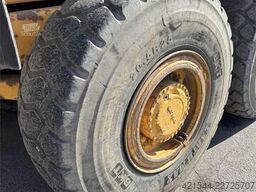 Volvo A20C Articulated Dump Truck – White Plates