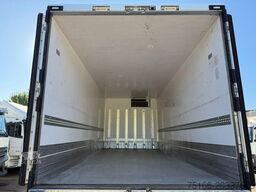 MERCEDES-BENZ ATEGO 1524 L Kühlkoffer 6,30 m LBW 1 T
