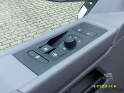 VOLKSWAGEN T6.1  9-Sitzer-Stoff  1. Hand  DSG Getriebe