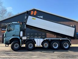 Mercedes-Benz Arocs 10x8 Geisoleerde kipper 310.768KM NL Truc...