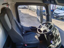 Mercedes-Benz ANTOS 1827L