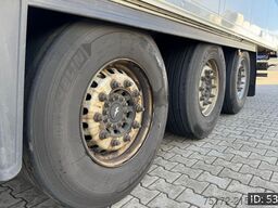 Schmitz Cargobull SKO 24 / Disk / Carrier Vector 1950 / Dual Temp