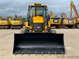 JCB 3DX 4x4 A/C Hammerlines