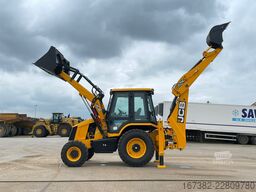 JCB 3DX 4x4 A/C Hammerlines