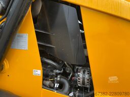 JCB 3DX 4x4 A/C Hammerlines