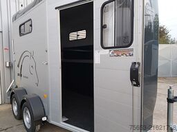 Cheval Liberté Touring One single Horse Trailer Frontexit Pullman