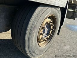 Gray and Adams Meat Hook Thermo King SLXE 400