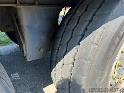 Gray and Adams Meat Hook Thermo King SLXE 400