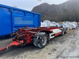 Istrail hooklift trailer