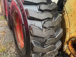 Bobcat compact loader