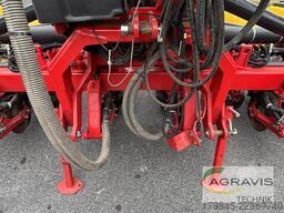 Väderstad TEMPO TPV 8 + Fronttank FH 2200