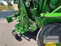 John Deere V461R