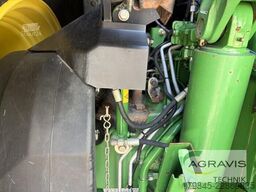 John Deere 6210 R
