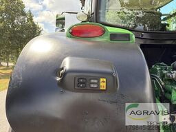 John Deere 6210 R