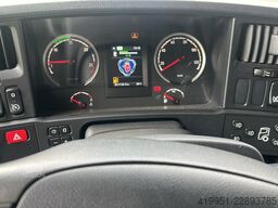SCANIA R 490