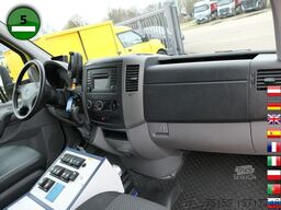 mercedes-benz Sprinter II 516 CDI KLIMA KRANKENWAGEN RTW AUTOMATIK EURO-5 EBERSPÄCHER