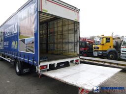 Volvo FL 240 4x2 curtain sider