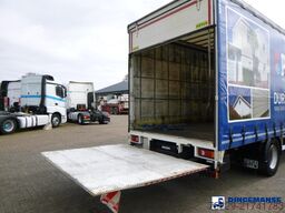 Volvo FL 240 4x2 curtain sider