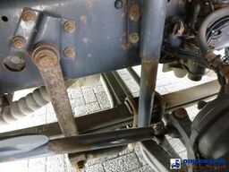 Volvo FL 240 4x2 curtain sider