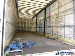 Volvo FL 240 4x2 curtain sider