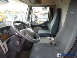 Volvo FL 240 4x2 curtain sider