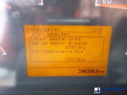 Volvo FL 240 4x2 curtain sider