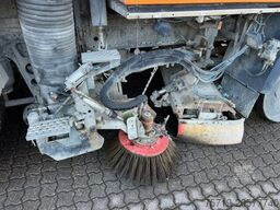 MAN 15.220 4x2 LE Bucher Cityfant 60