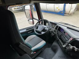 Volvo FM 450 Globetrotter, Night-Airco, VALID ADR (FL...