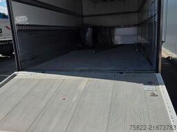 MERCEDES-BENZ Sprinter 516 / Frigo / Thermo King Cool/Wenig Km