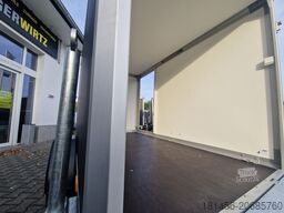 Variant schwarzer Kofferanhänger Rampe Seitentür