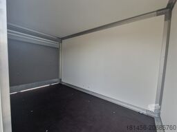 Variant schwarzer Kofferanhänger Rampe Seitentür