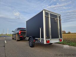 Variant schwarzer Kofferanhänger Rampe Seitentür