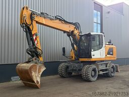 Liebherr A918