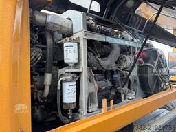 Liebherr A918