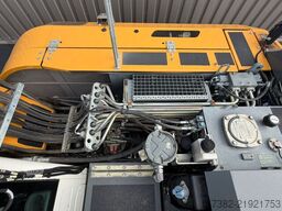 Liebherr A918