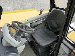 Caterpillar TH360B Welding Tractor