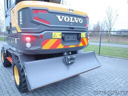 Volvo EW60E | DEMO | 30 KM/H | ROTOTILT + GRIPPER | B...