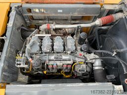 Liebherr R936NLC