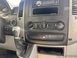 Mercedes-Benz Foodtruck, Imbisswagen, Food Truck mit neuer Küche und Ausstattung