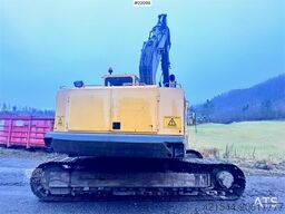 Volvo EC200 crawler excavator with rototilt and narrow b