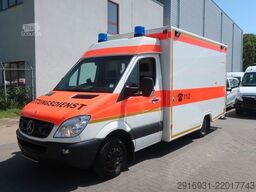 MERCEDES-BENZ Nr.144 Sprinter 516 CDI RTW 1.Hand / Klima