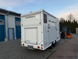 Dickenherr 2-Pferdeanhänger mit Wohnabteil