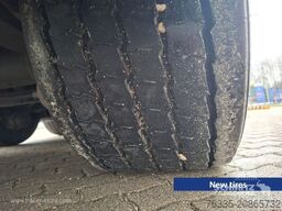 Schmitz Cargobull Curtainsider Mega