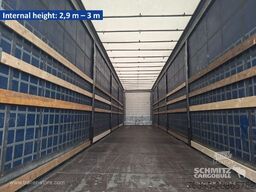 Schmitz Cargobull Curtainsider Mega
