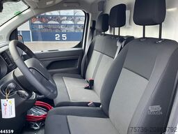 Peugeot E-Expert 100% elektrisch kippende zijlader