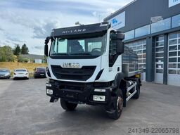 IVECO Trakker 190T36 4x4 Milchtank