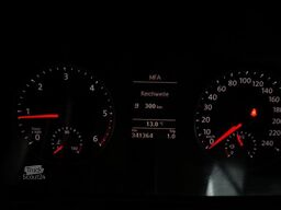 VOLKSWAGEN T6 4x4 L1H1 Standheizung Sortimo AHK Klima Navi