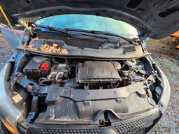 MERCEDES-BENZ Vito Kasten 110 Kamera Tempom. Klima Tüv neu E6