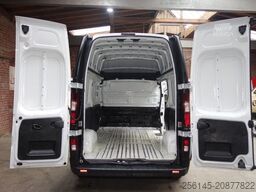 NISSAN Primastar Kastenwagen L2H2 3,0t Acenta