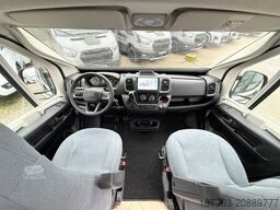 CHAUSSON V697 First Line `26